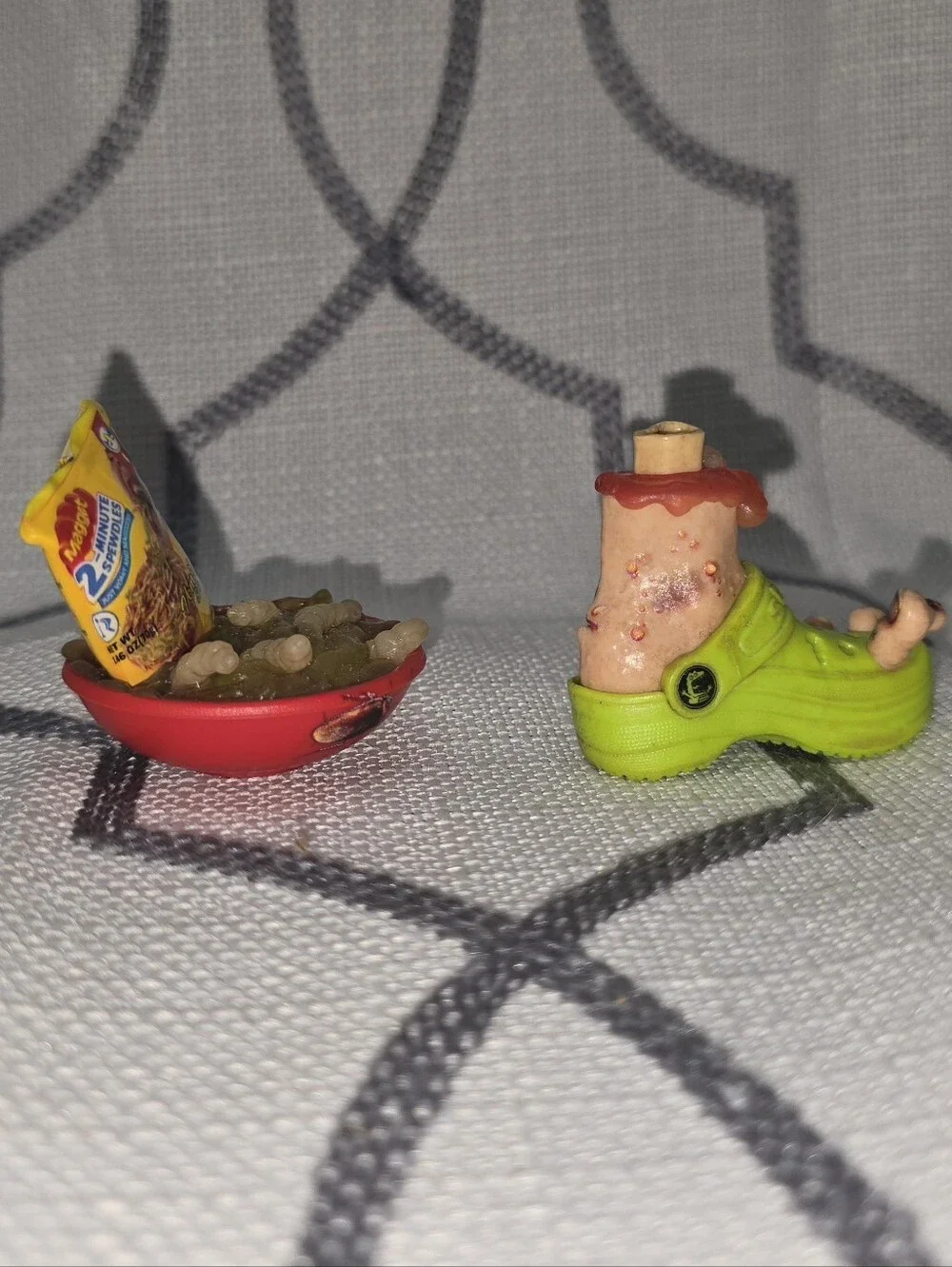 Zuru Mega Gross Minis Series 2 Shocks  & Minute Spewdles Set of 2 Toys
